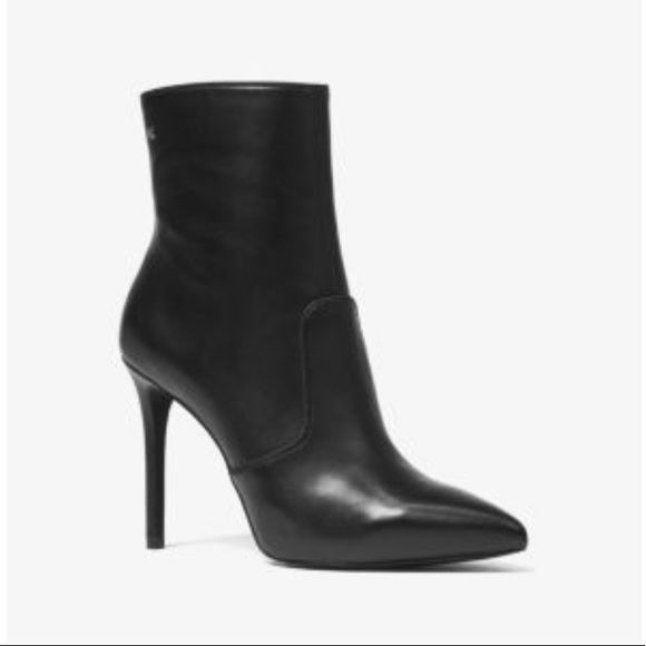 Michael Kors Shoes - Michale Kors Booties
